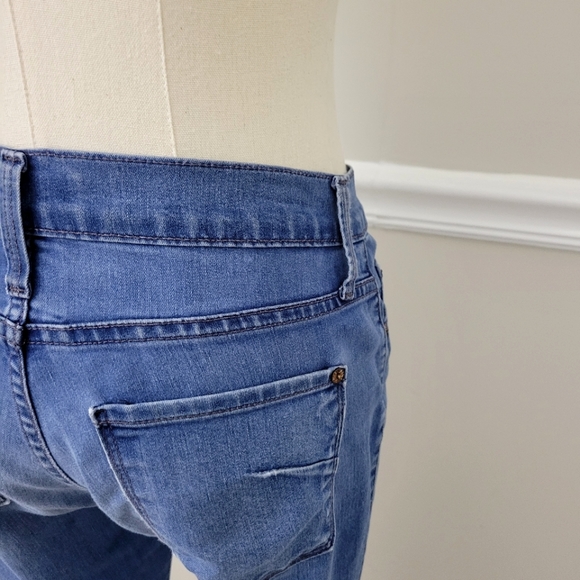 JAMES JEANS Twiggy Rise 8" Ankle Jeans Size 27 - Picture 4 of 8
